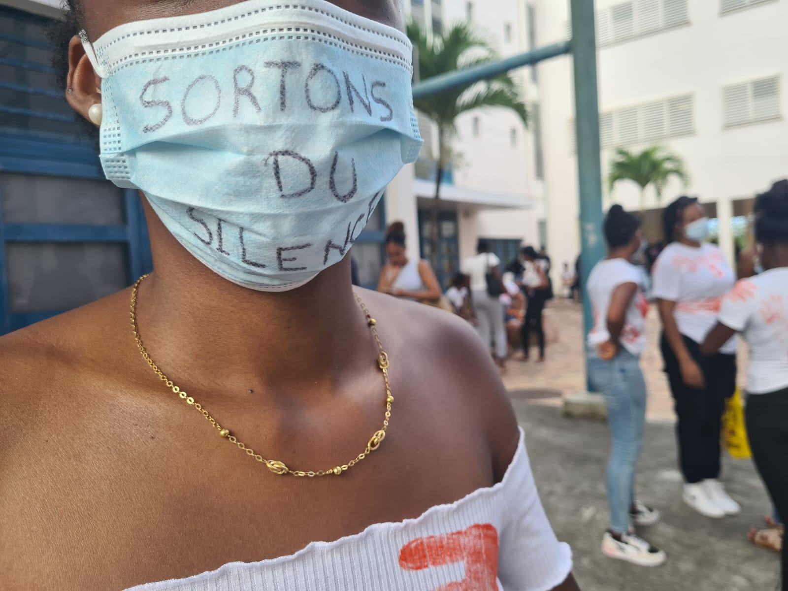 Université Mobilisation Contre La Titularisation Dun Enseignant